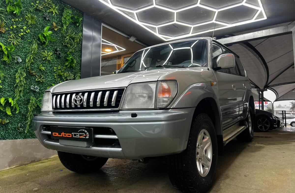 TOYOTA Land Cruiser 3.0 TD Pack 2