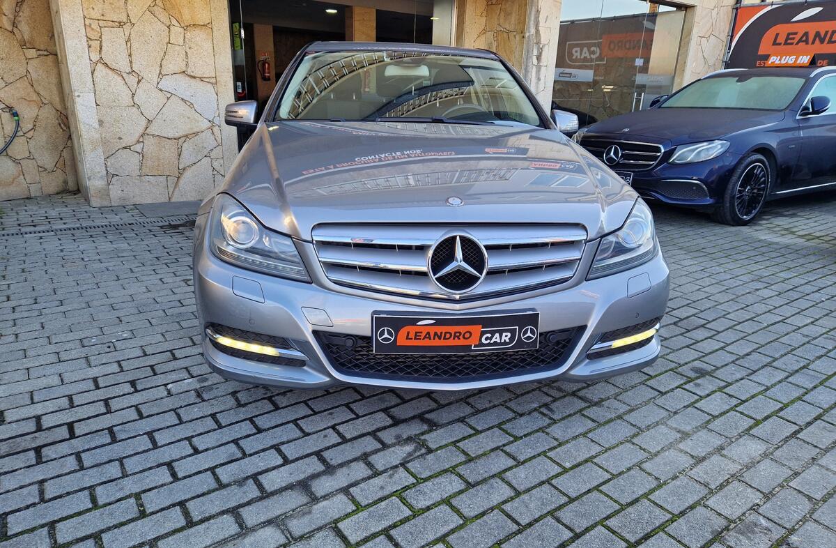 MERCEDES Classe C C 220 CDi Avantgarde BE 136g Aut.