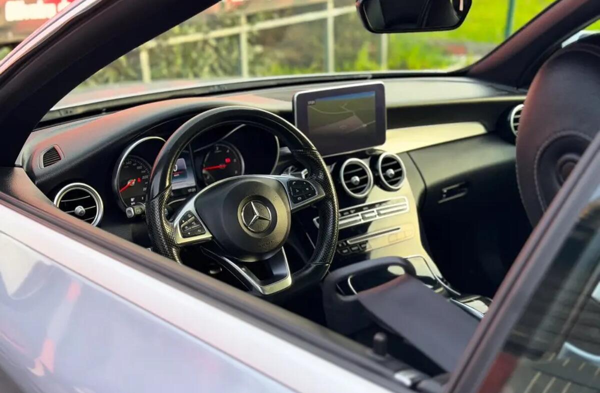 MERCEDES Classe C C 250 d AMG Line Aut.