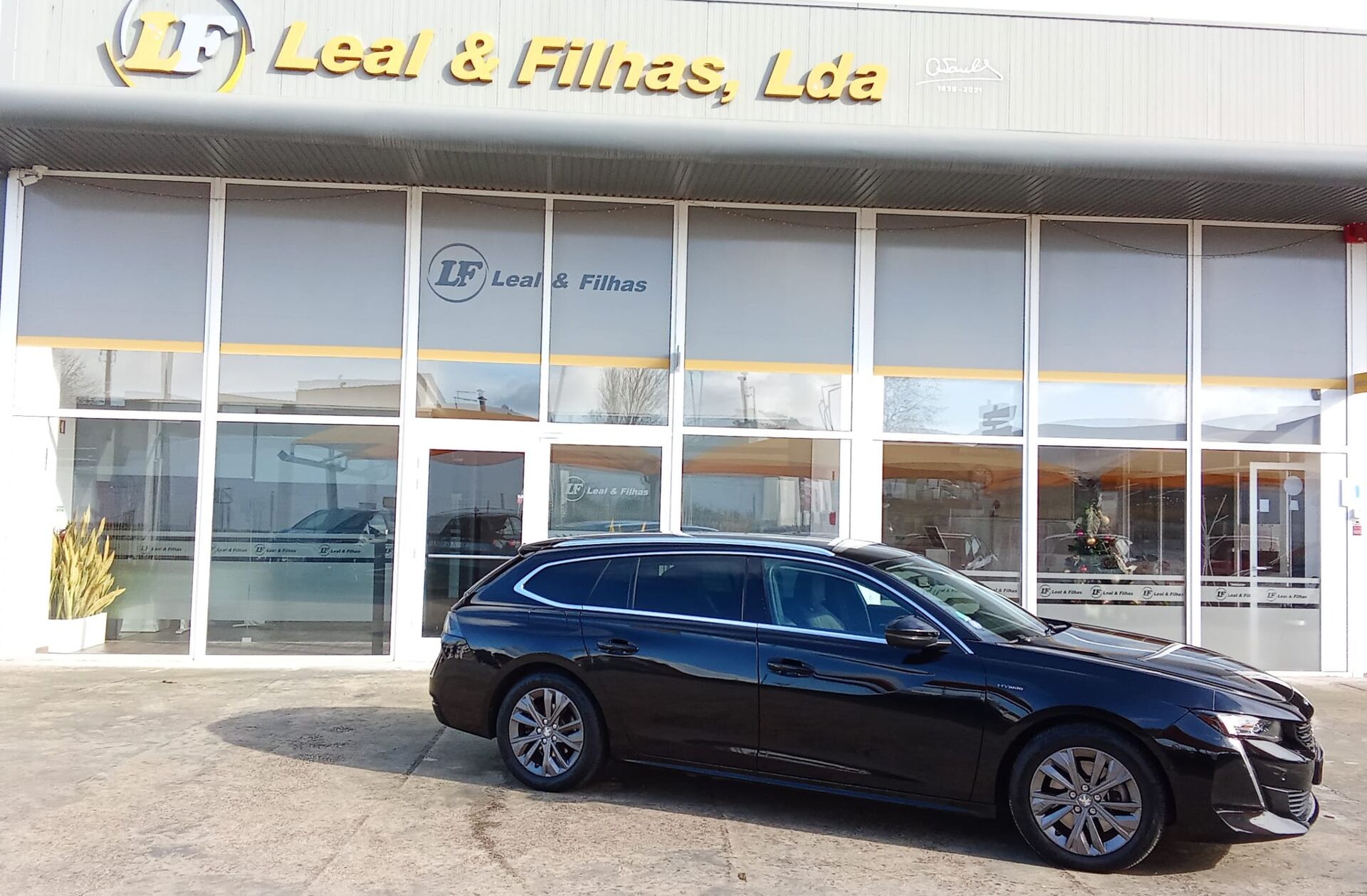 PEUGEOT 508 SW 1.6 Hybrid Allure Pack e-EAT8