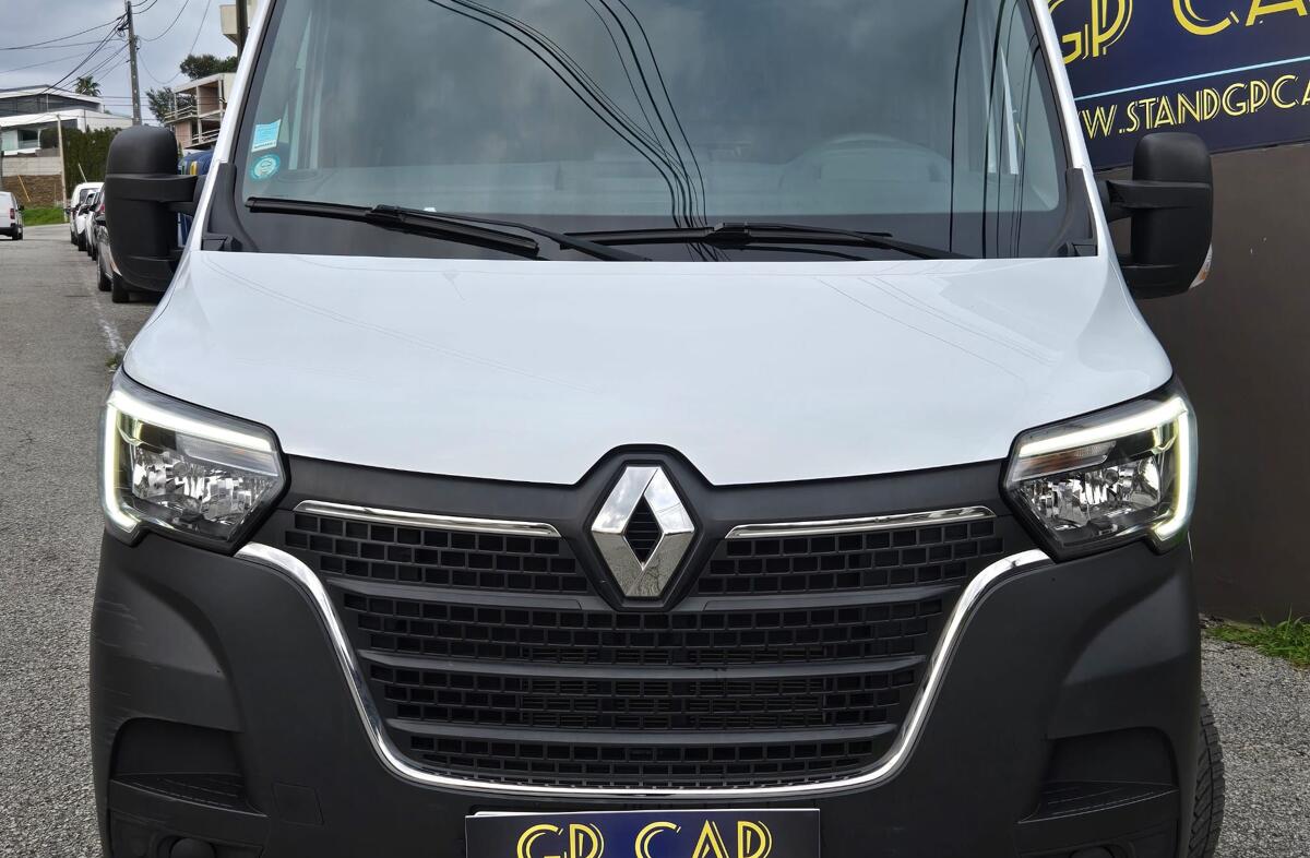 RENAULT Master E-Tech EV52 L2H2 3.1T