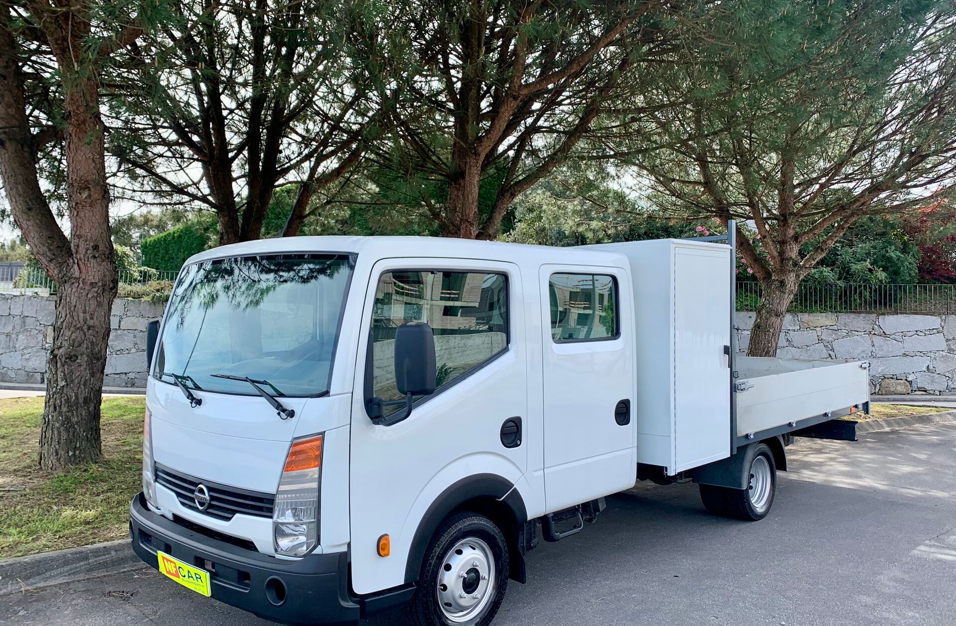 NISSAN Cabstar 6 LUGARES