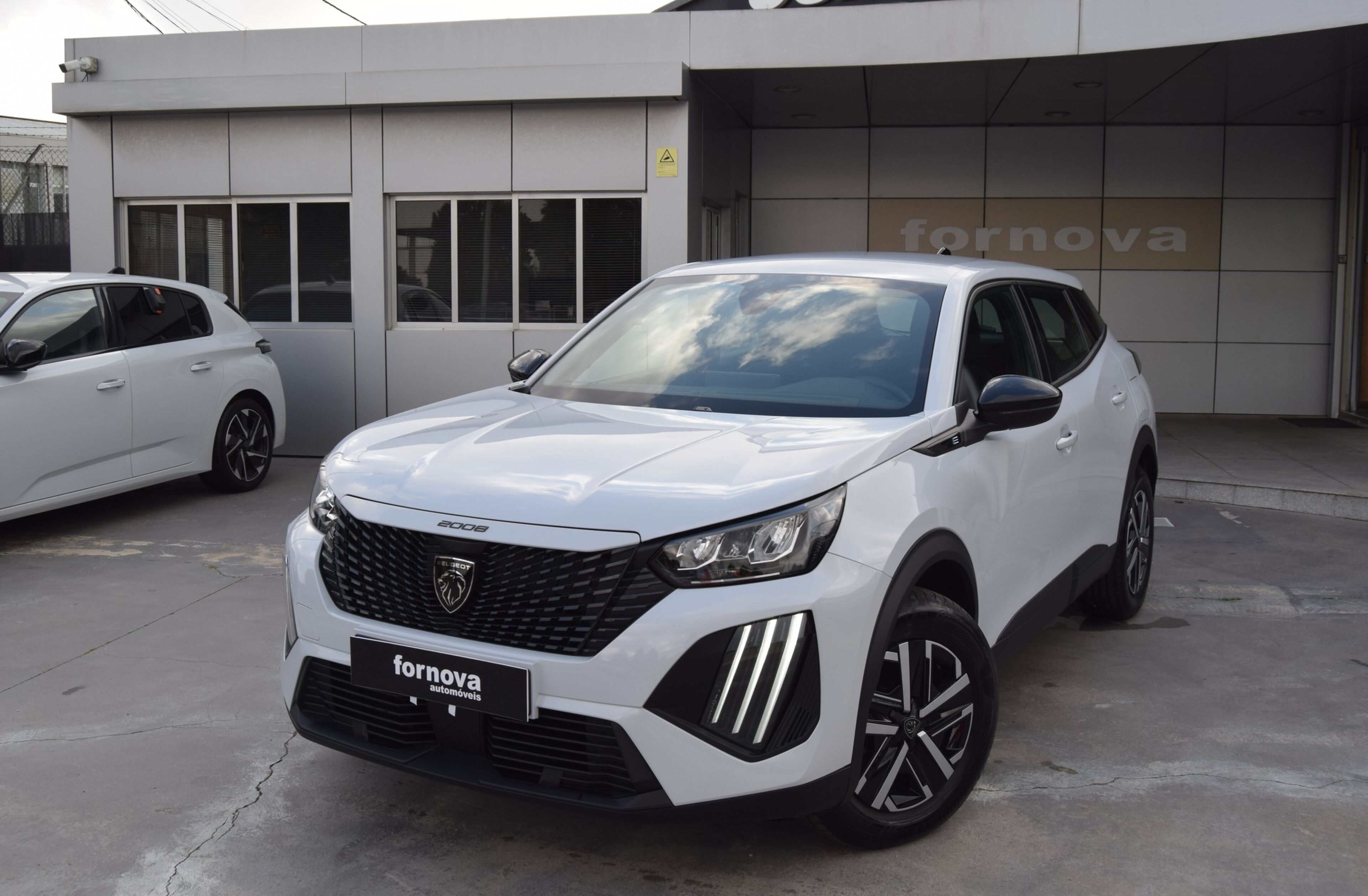 PEUGEOT 2008 54 kWh Active EAT8