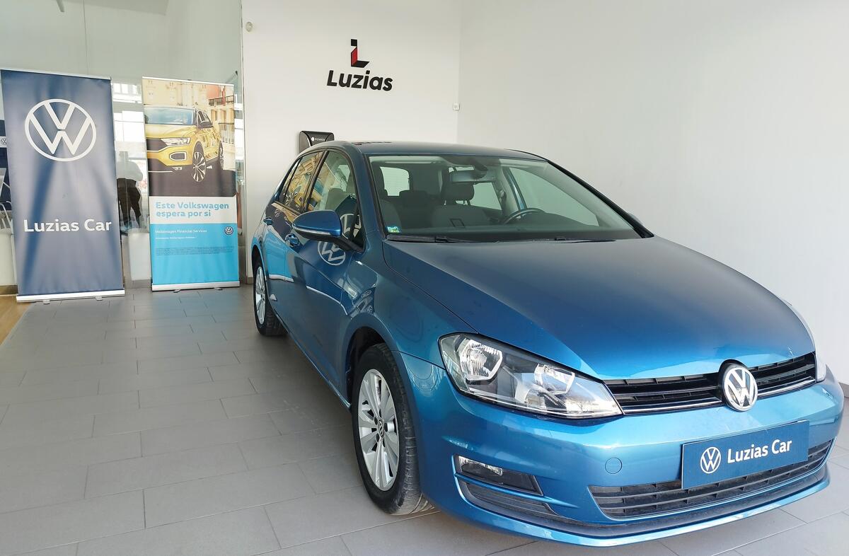VOLKSWAGEN Golf 1.2 TSi Confortline