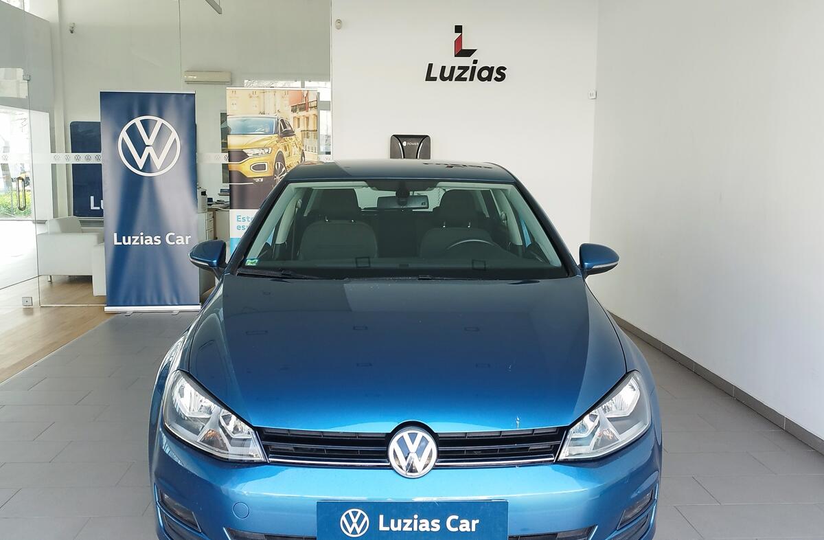 VOLKSWAGEN Golf 1.2 TSi Confortline