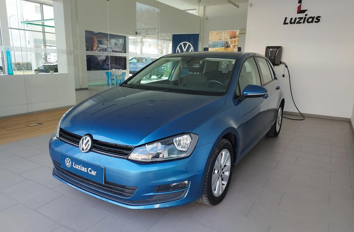 VOLKSWAGEN Golf 1.2 TSi Confortline