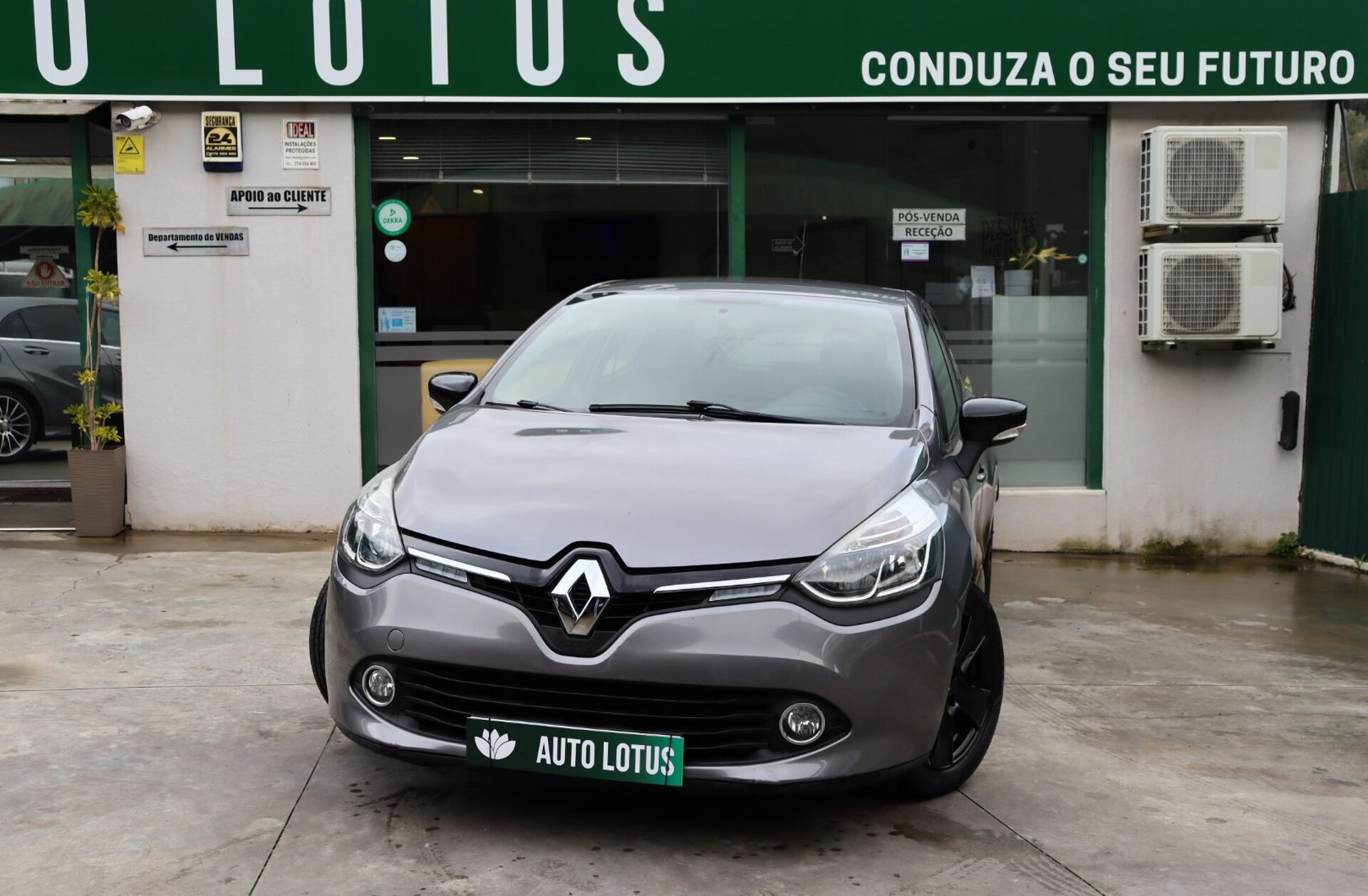 RENAULT Clio 0.9 TCE Dynamique S