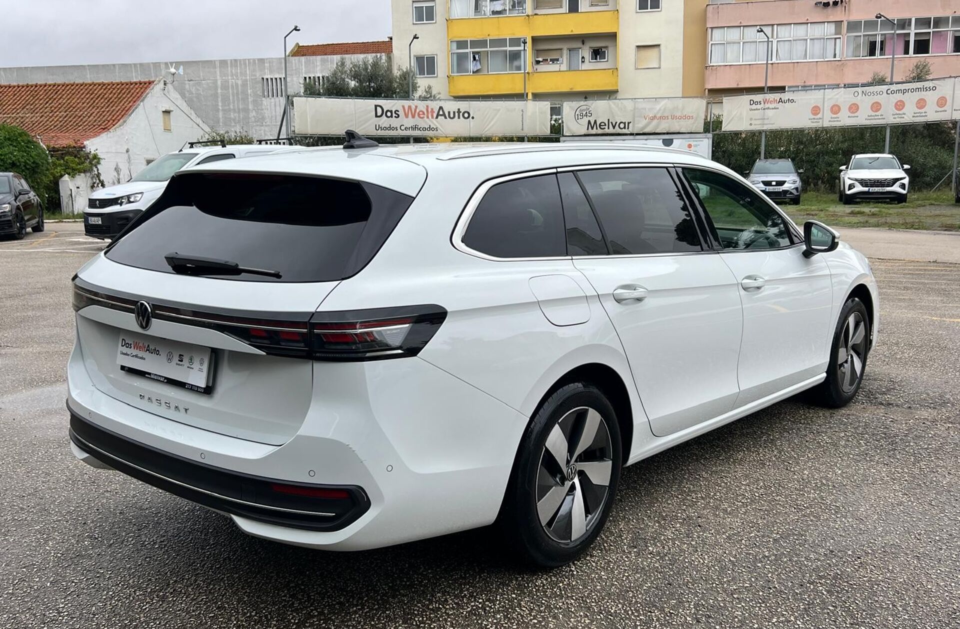 VOLKSWAGEN Passat V. 2.0 TDI Business DSG