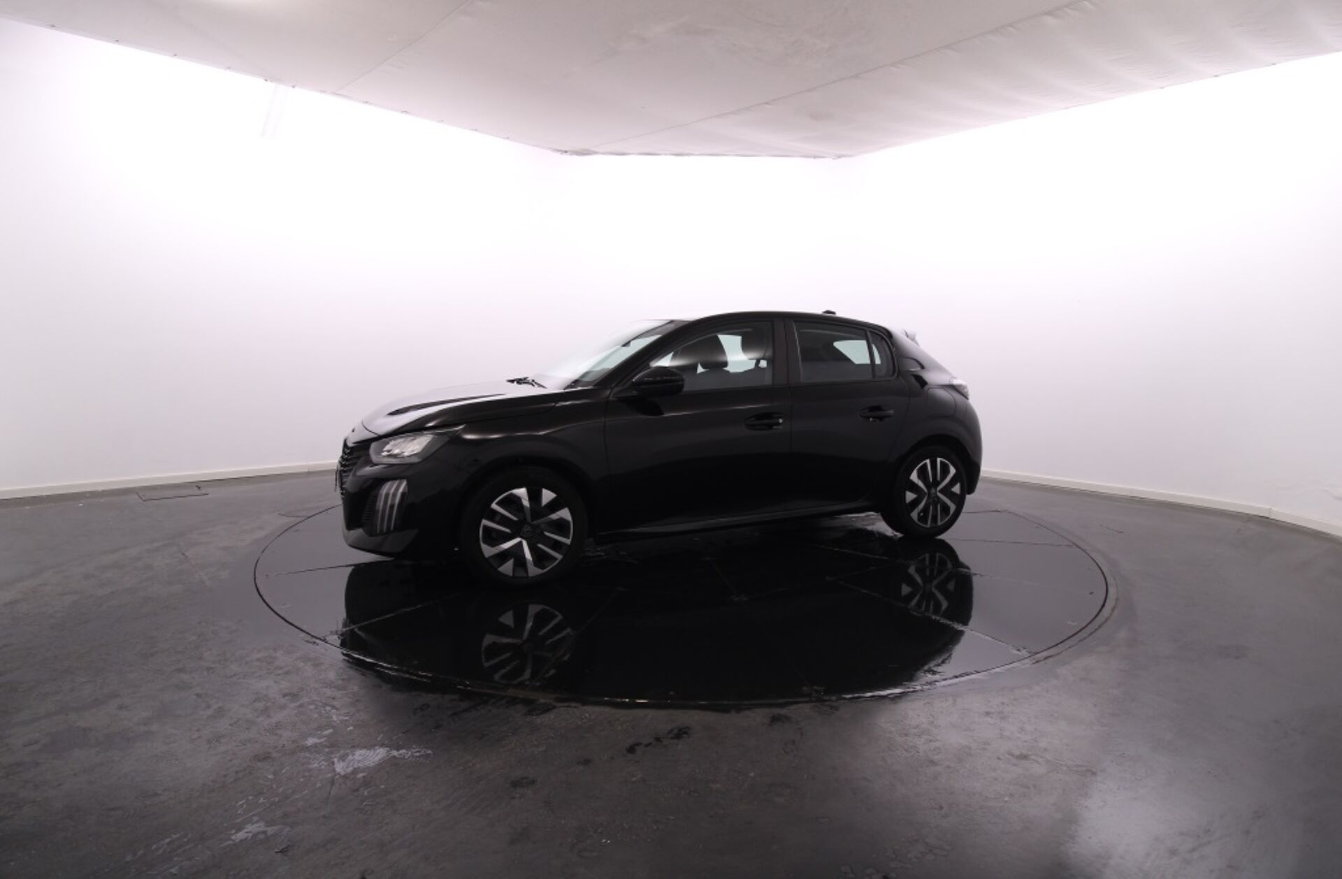 PEUGEOT 208 1.2 PureTech Active