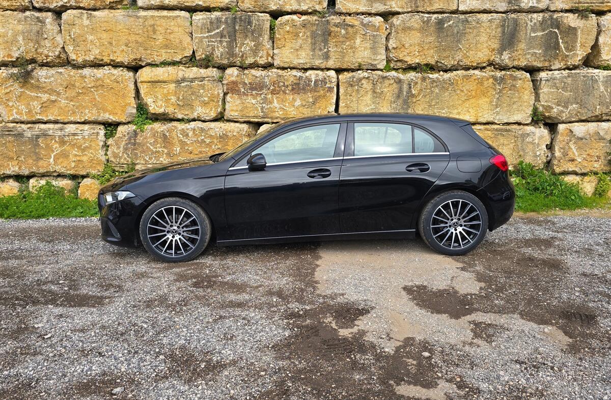 MERCEDES Classe A A 160 d Style