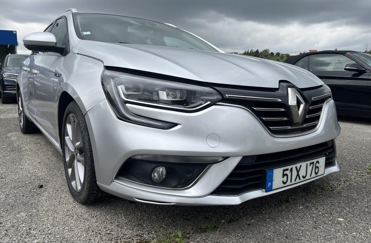 RENAULT Mégane 1.5 Blue dCi Bose Edition