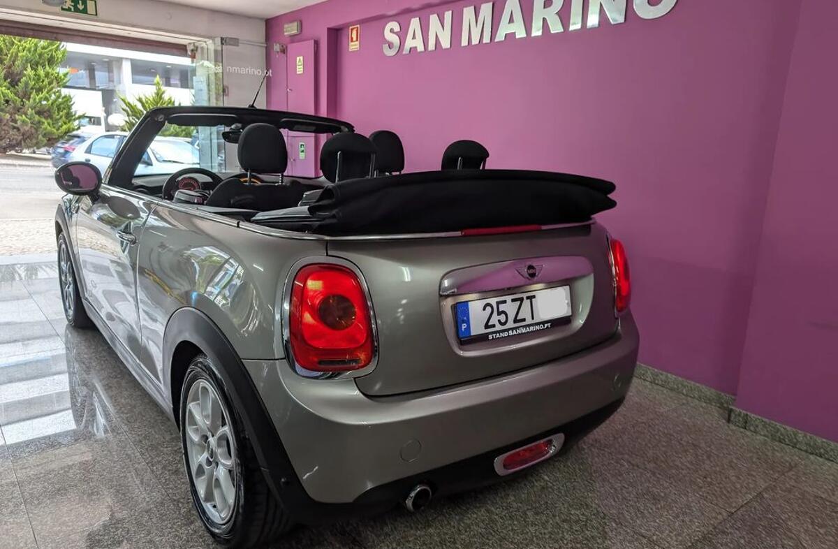 MINI Mini Cooper D Auto