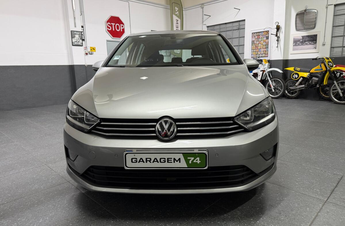 VOLKSWAGEN Golf 1.6 TDi BlueMotion Confortline