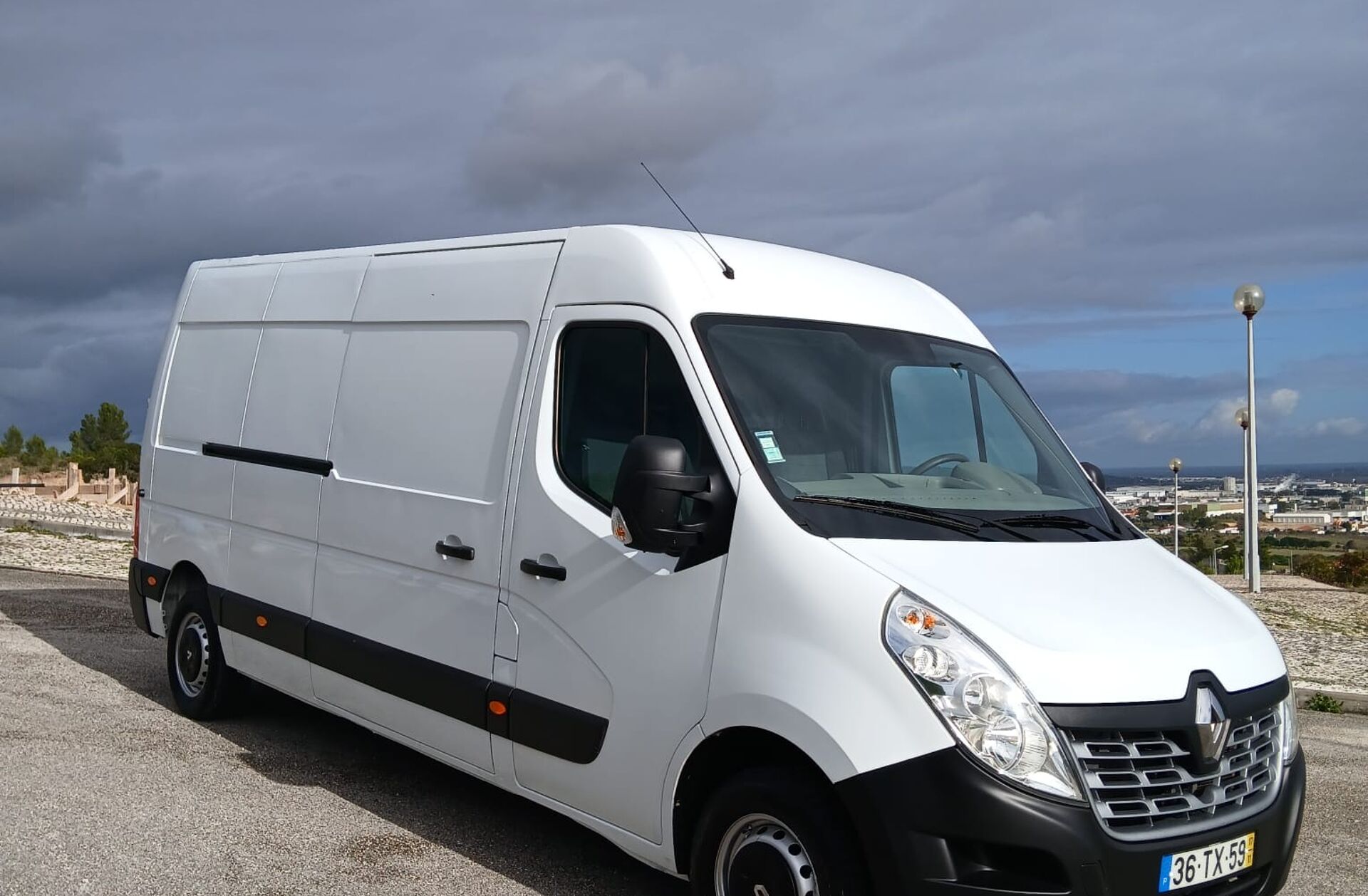 RENAULT Master 2.3 dCi L3H2 3.5T