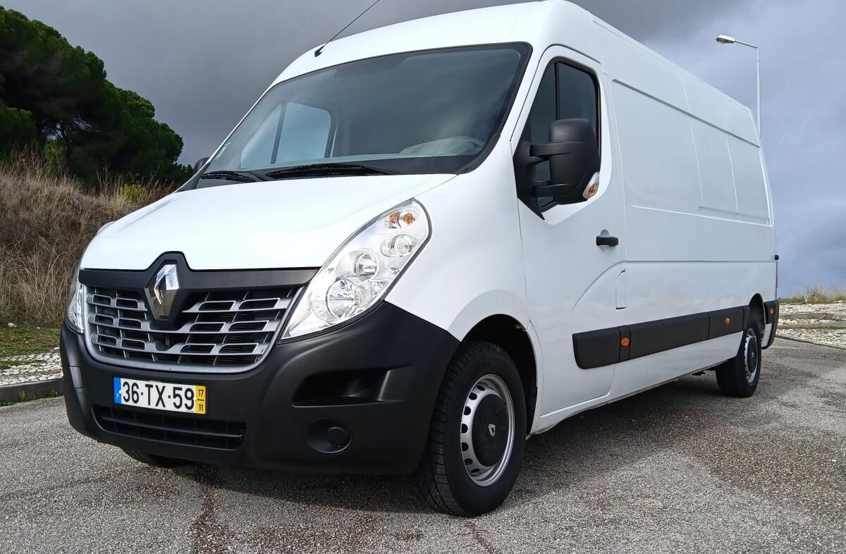 RENAULT Master 2.3 dCi L3H2 3.5T