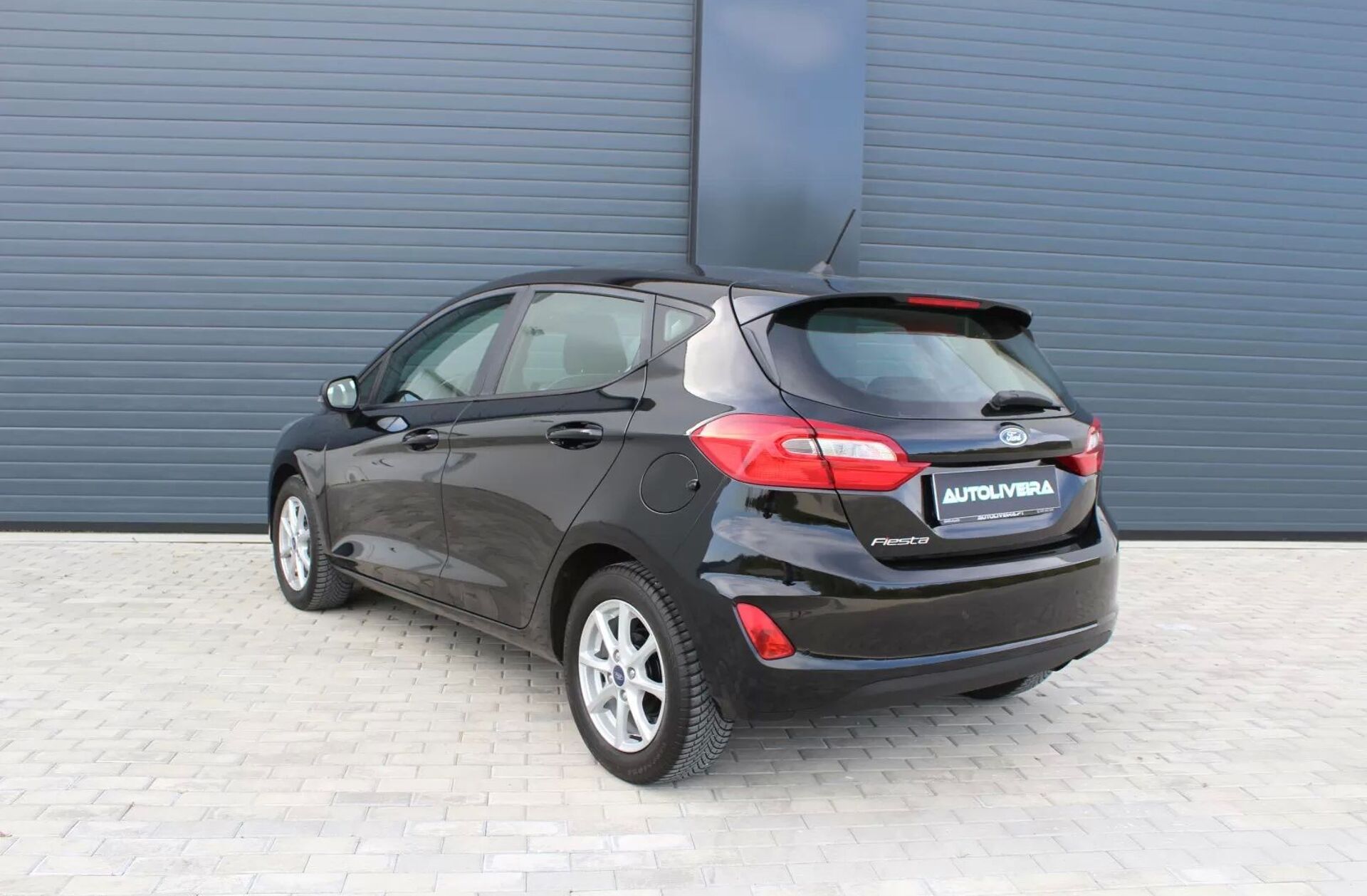 FORD Fiesta 1.1 Ti-VCT Business