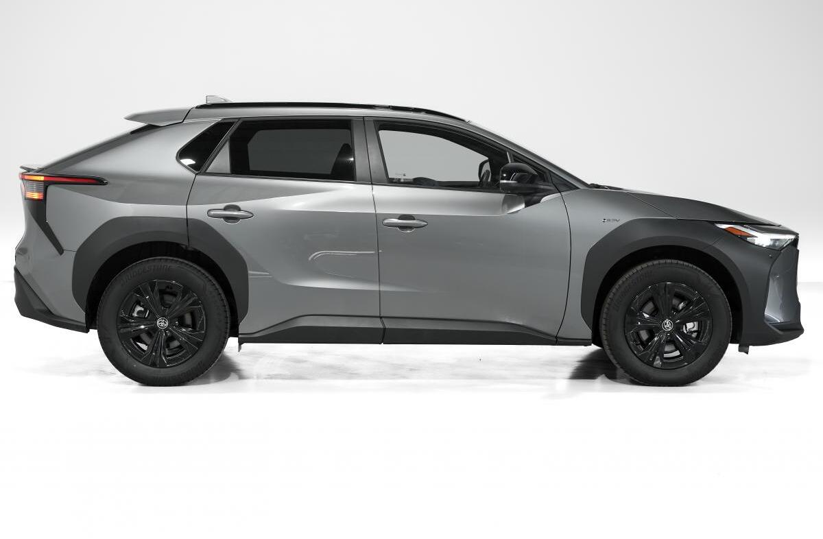 TOYOTA bZ4X 71,4 kWh Premium AWD