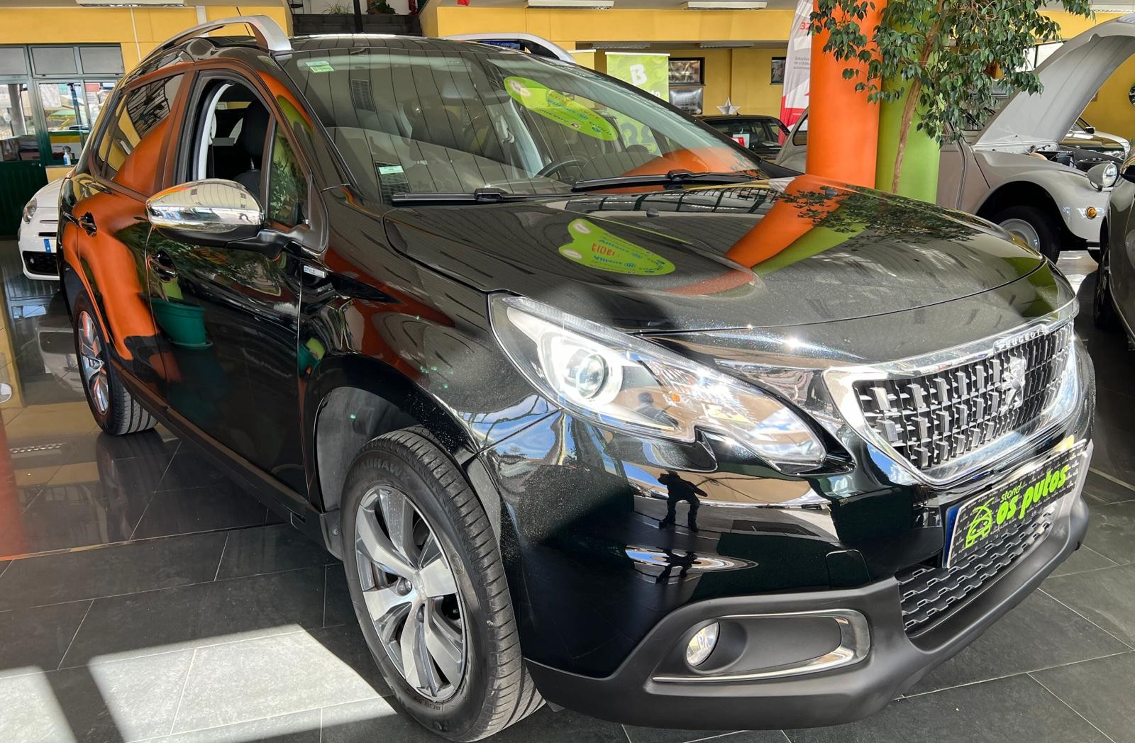 PEUGEOT 2008 1.2 PureTech Style