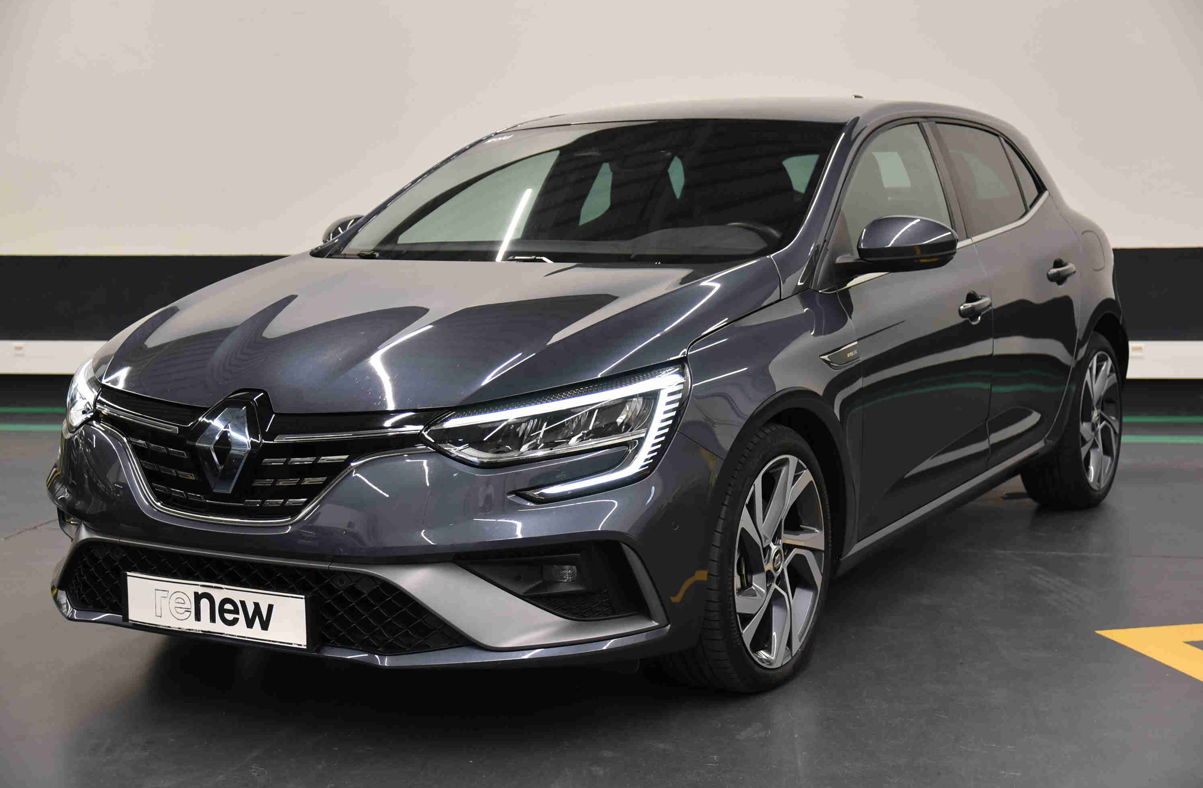 RENAULT Mégane Mégane 1.6 E-Tech Plug-In Hybrid R.S. Line