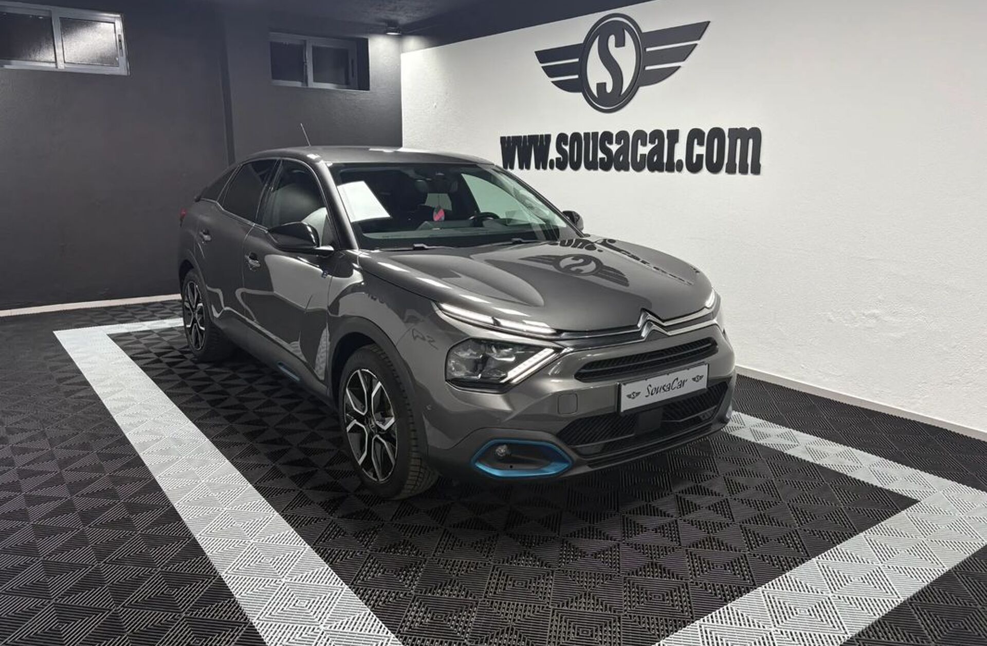 CITROEN C4 e- 50 kWh Shine