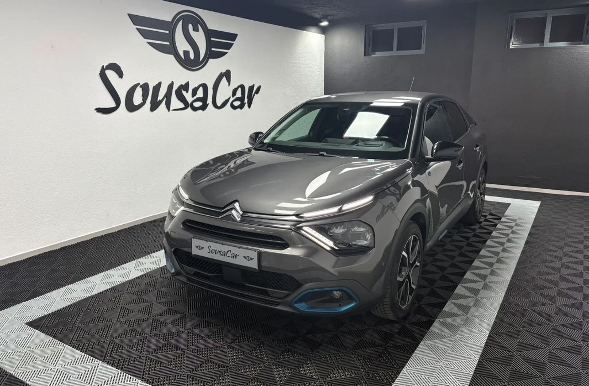 CITROEN C4 e- 50 kWh Shine