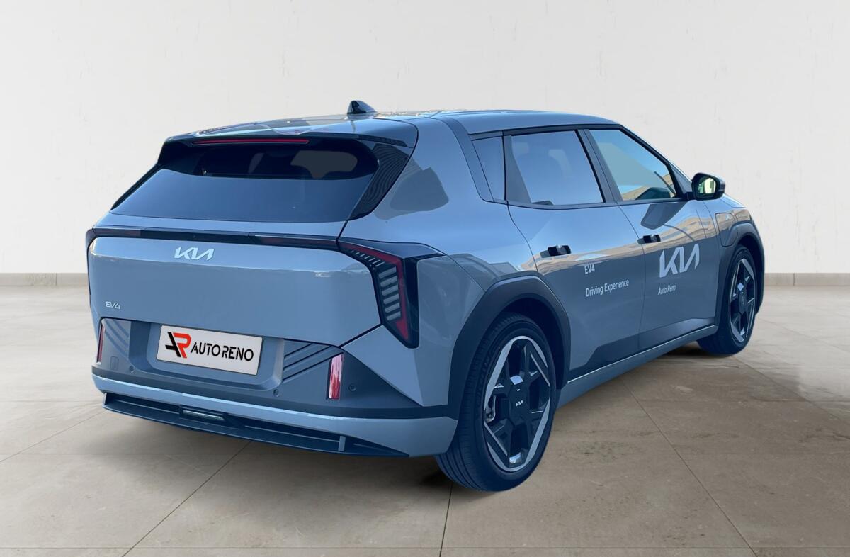 KIA EV3 81.4 kWh Tech