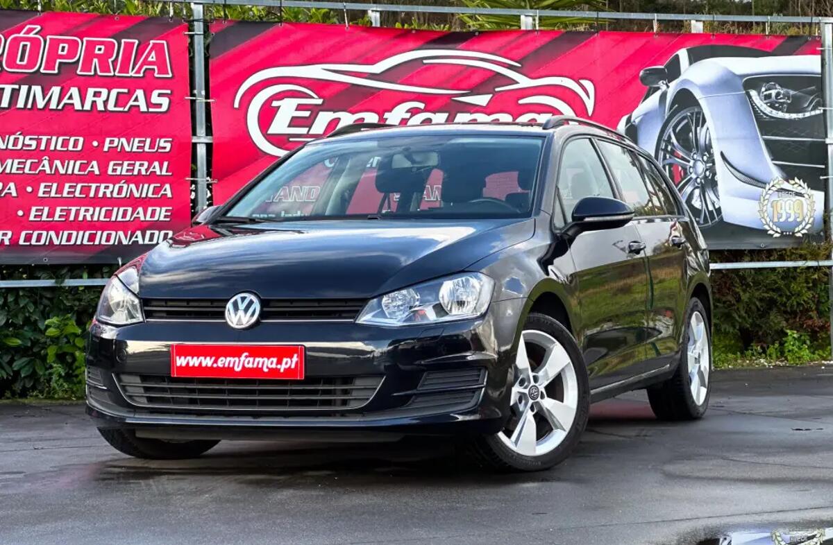 VOLKSWAGEN Golf 1.6 TDi BlueMotion Confortline