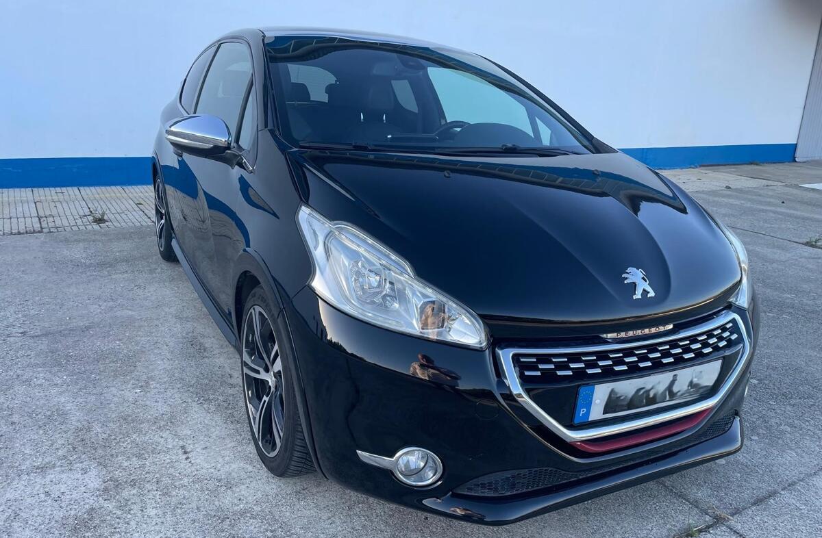 PEUGEOT 208 1.6 THP GTi