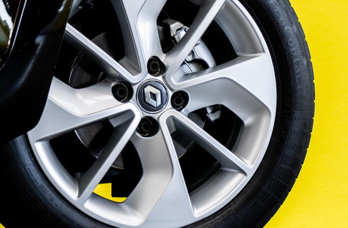 RENAULT Clio 0.9 TCe Limited Edition