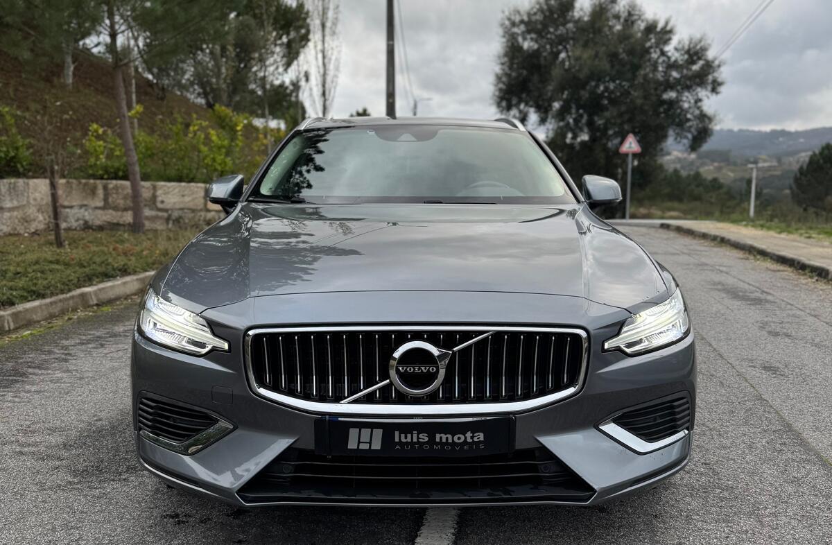 VOLVO V60 2.0 T6 AWD TE Inscription Expression