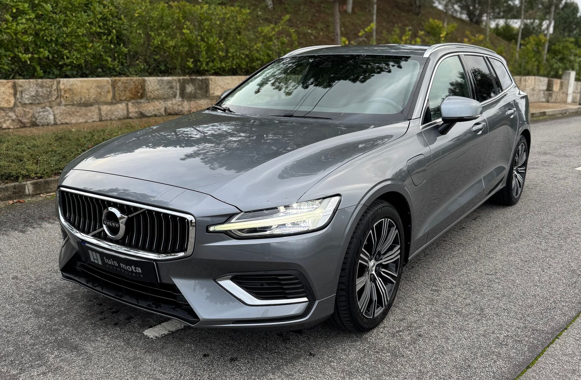 VOLVO V60 2.0 T6 AWD TE Inscription Expression