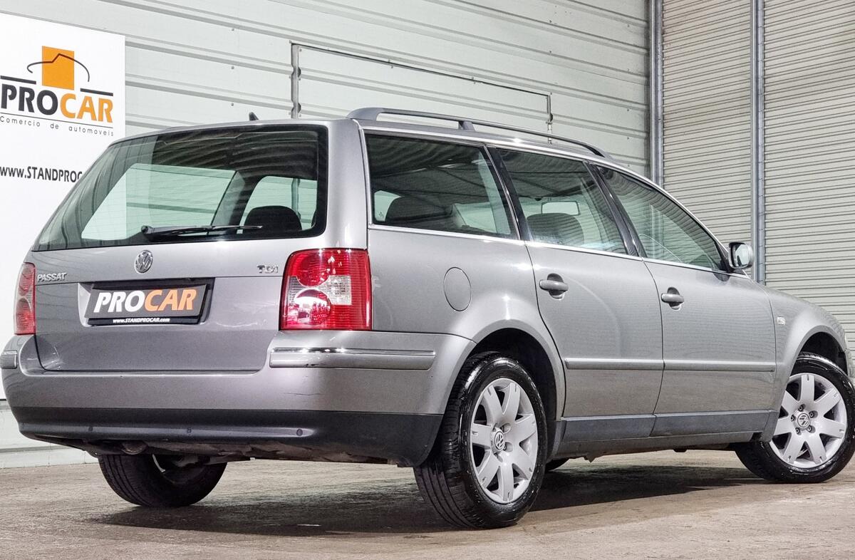 VOLKSWAGEN Passat V. 1.9 TDi Confortl.6V