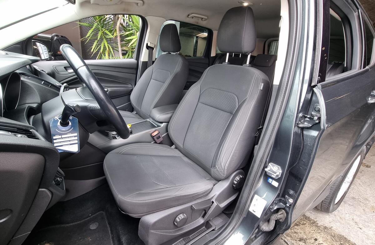 FORD Kuga 1.5 TDCi Titanium