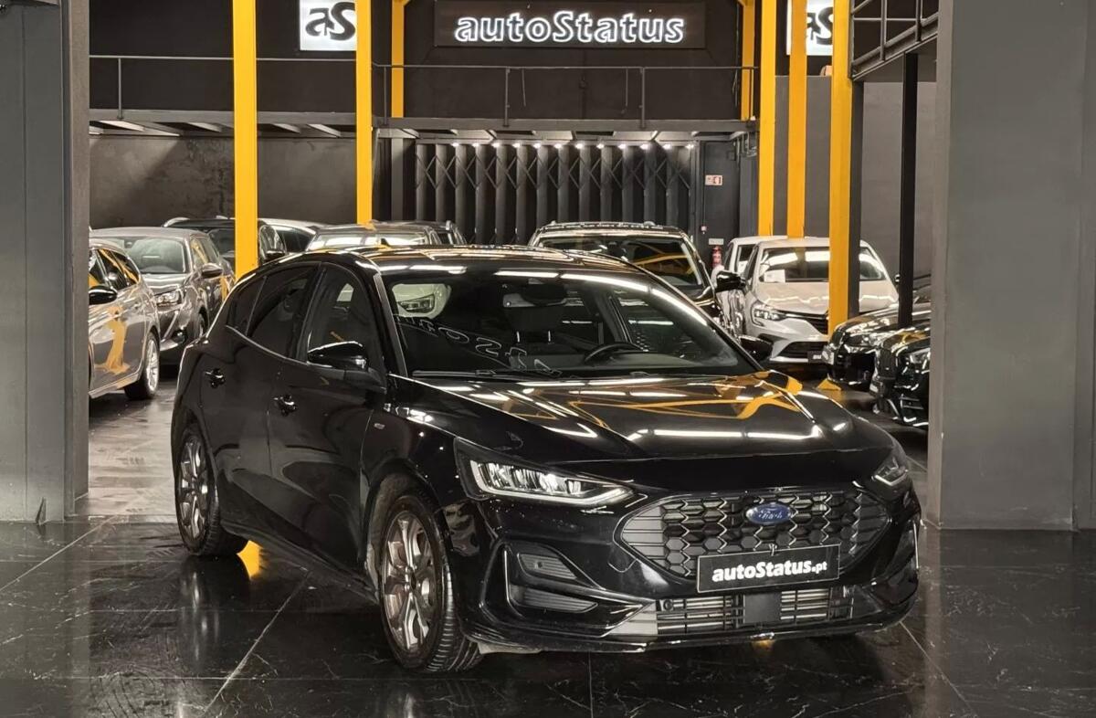 FORD Focus 1.0 EcoBoost MHEV ST-Line Aut.