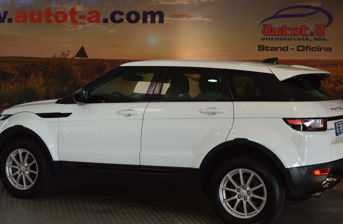 LAND ROVER Range Rover Evoque 2.0 TD4 HSE Dynamic