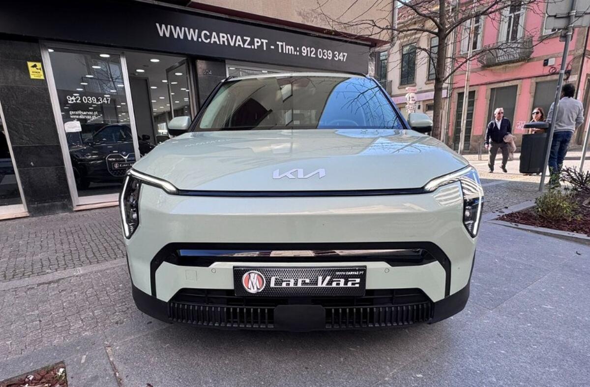 KIA EV3 81.4 kWh Tech