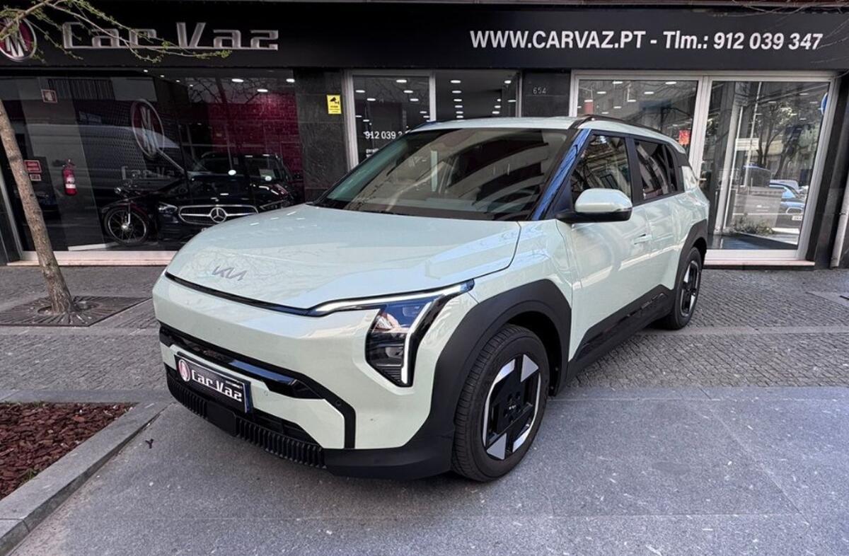KIA EV3 81.4 kWh Tech