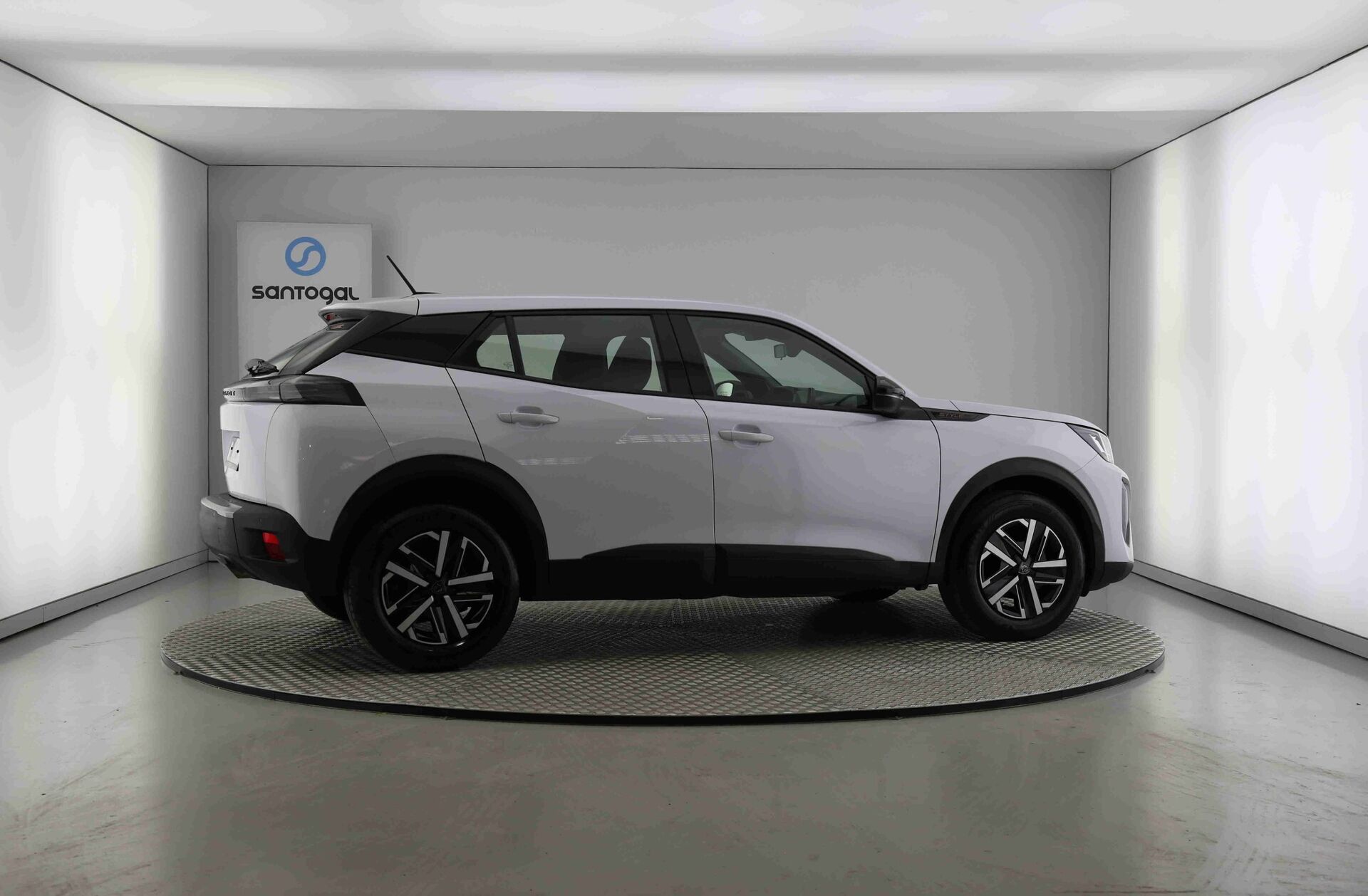 PEUGEOT 2008 1.2 PureTech Style