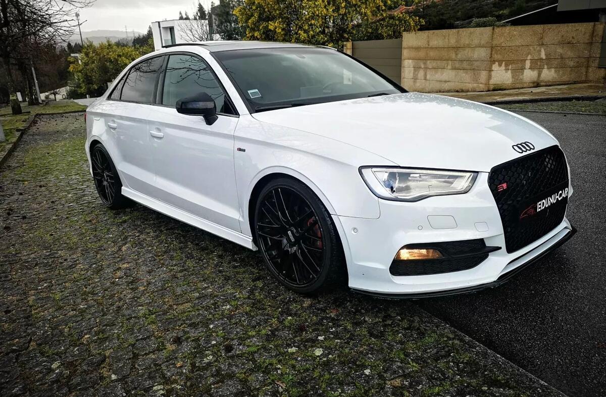AUDI A3 2.0 TDi S-line