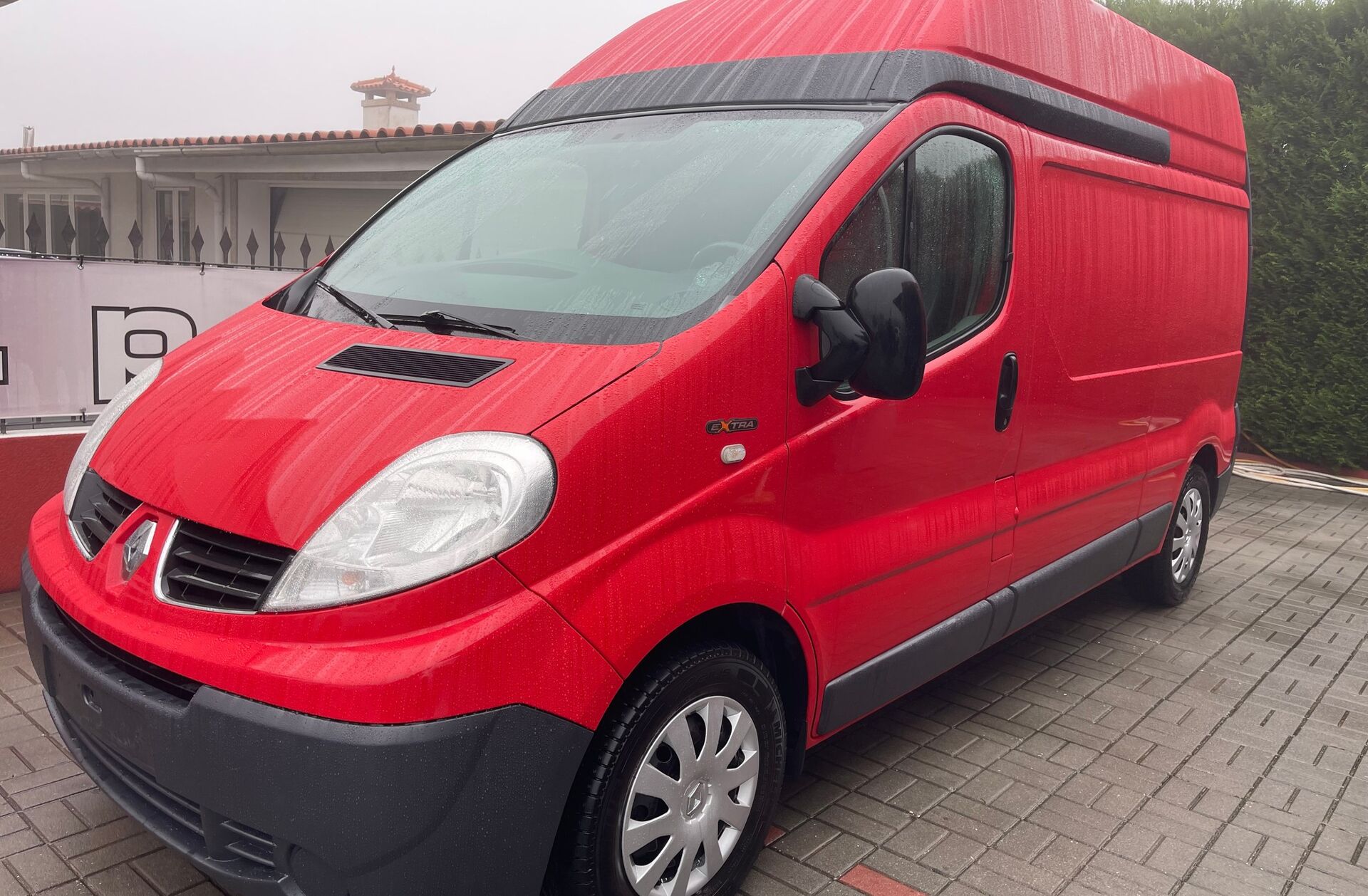 RENAULT Trafic 2.0 dCi L2H2 1.2T90