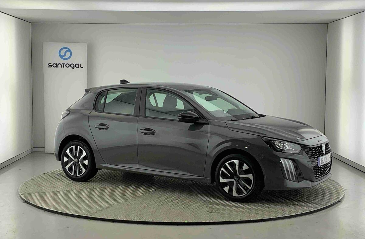 PEUGEOT 208 1.2 PureTech Active