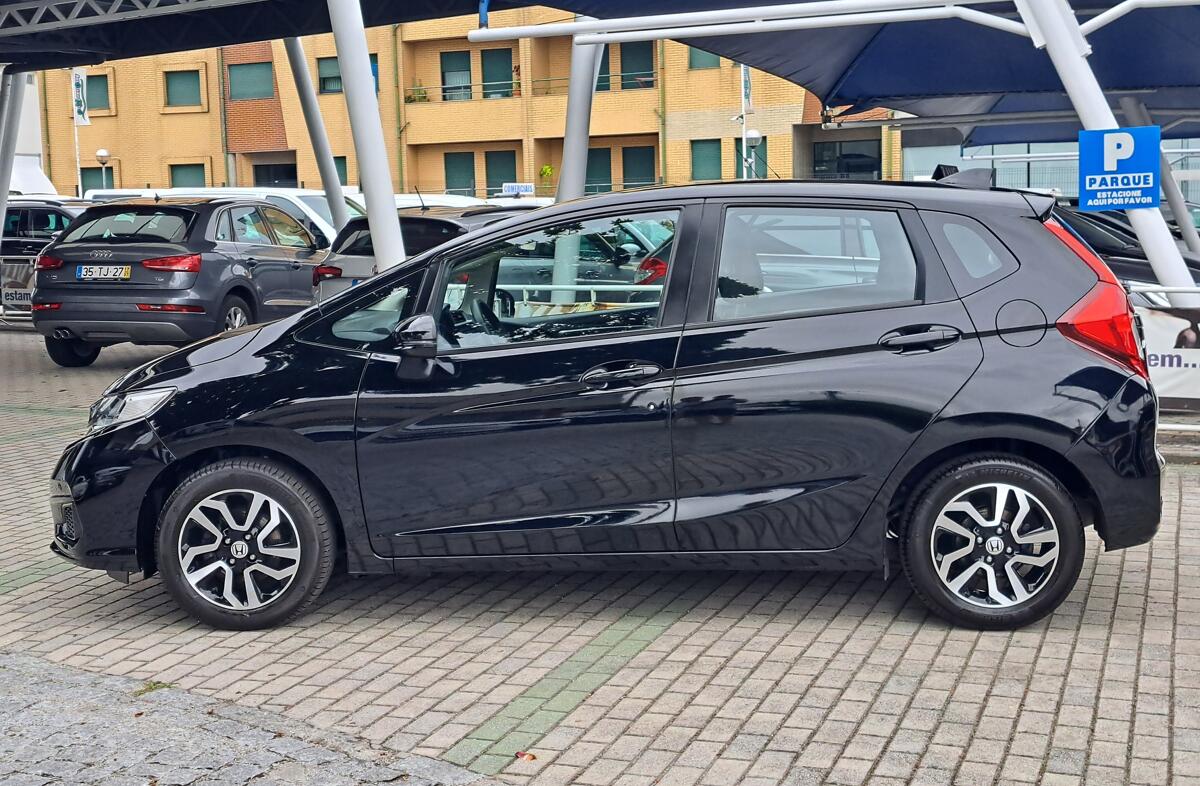 HONDA Jazz 1.3 i-VTEC Elegance+Connect Navi