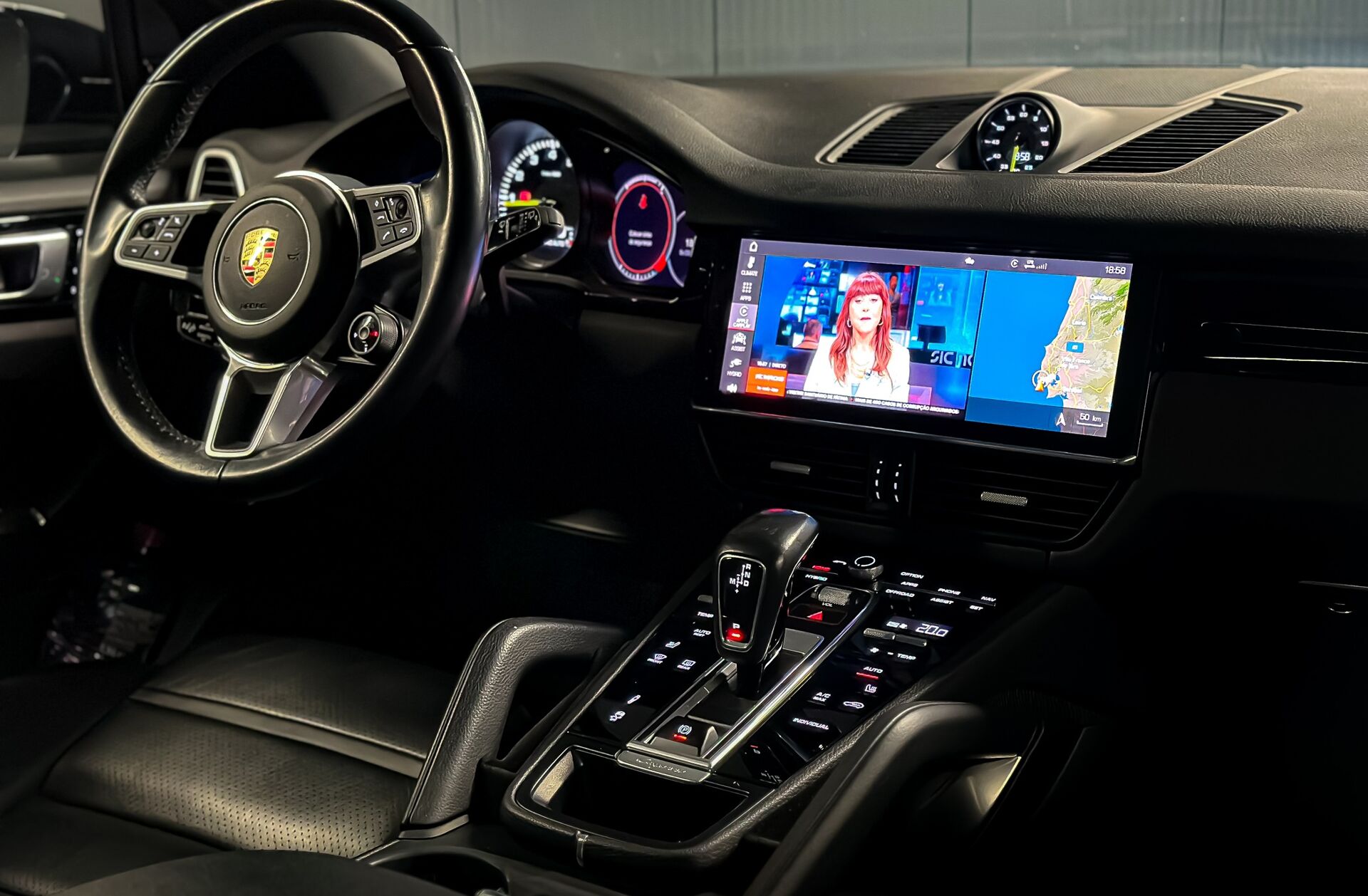 PORSCHE Cayenne E-Hybrid