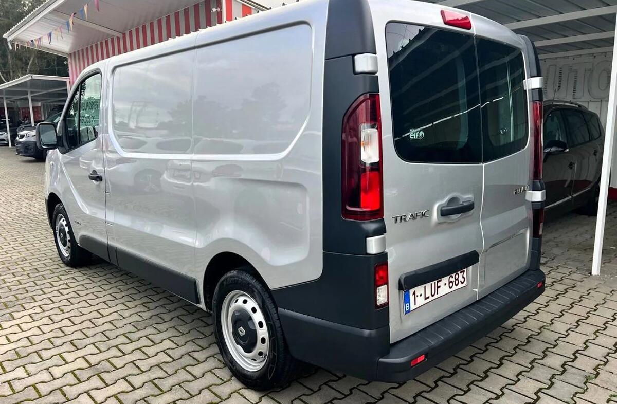 RENAULT Trafic 1.6 dCi L2H1 1.2T
