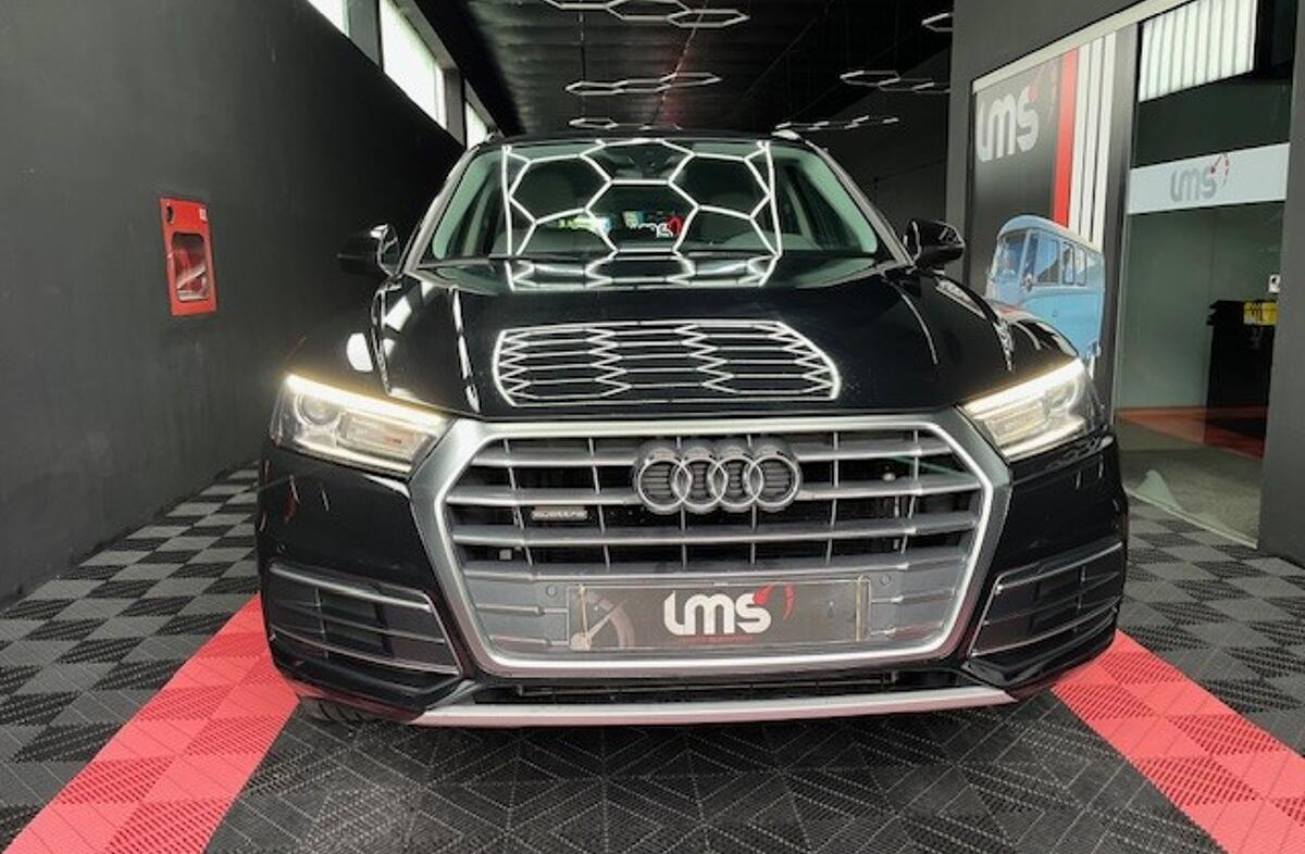 AUDI Q5 2.0 TDI quattro Sport S-tronic