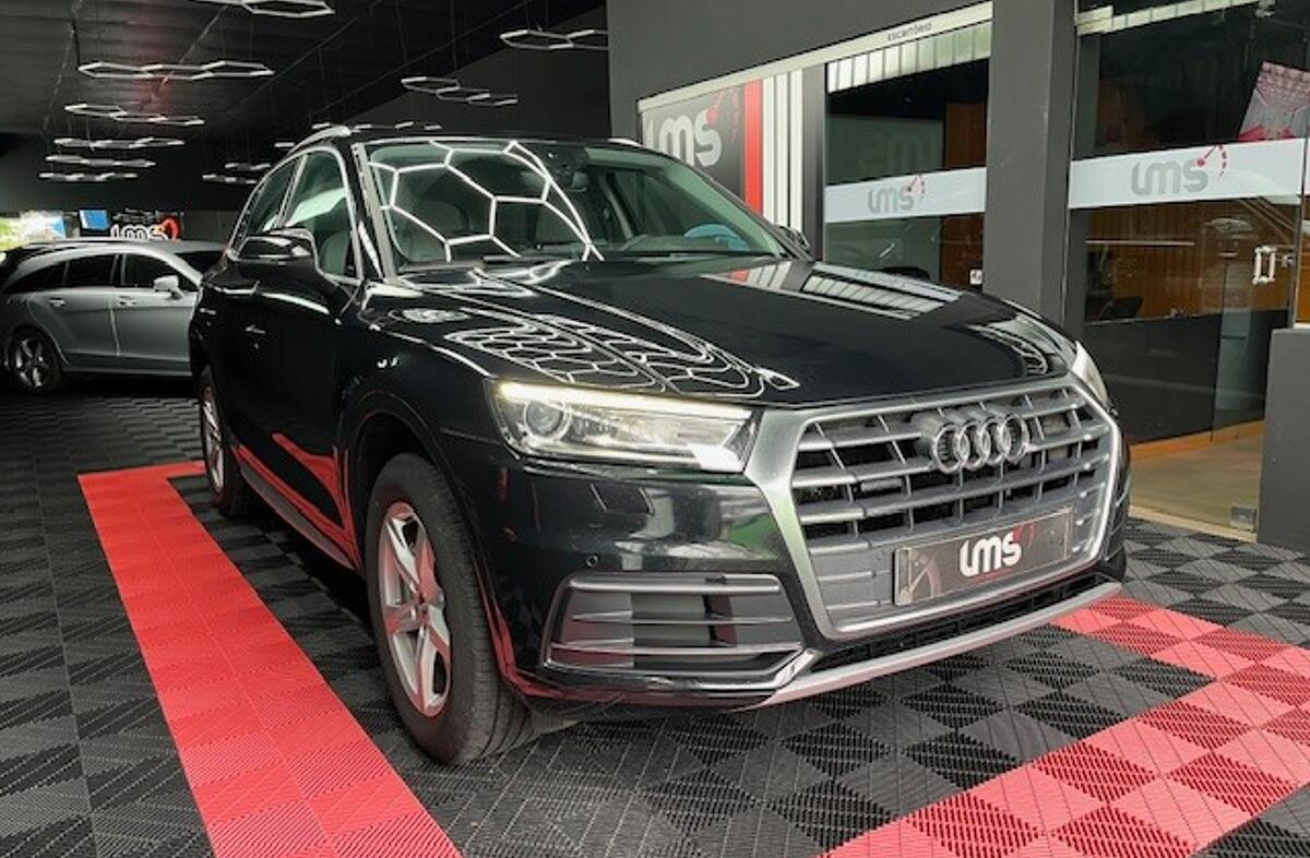 AUDI Q5 2.0 TDI quattro Sport S-tronic