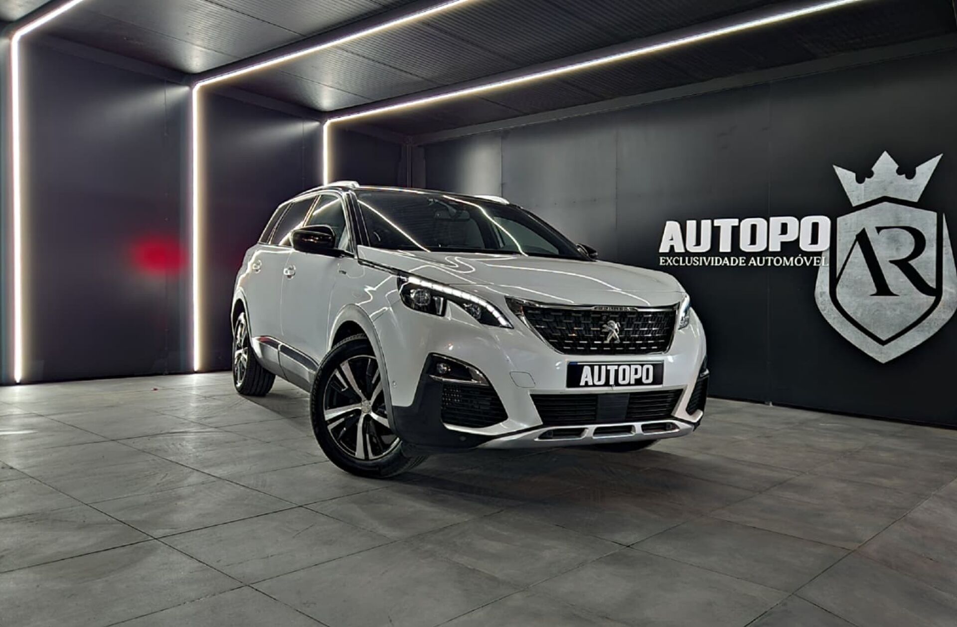 PEUGEOT 5008 1.5 BlueHDi GT Line