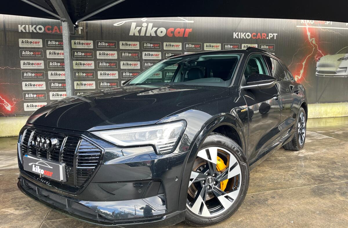 AUDI e-tron 55 quattro Advanced