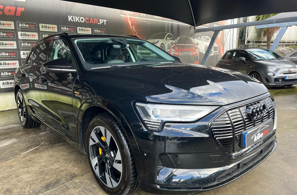 AUDI e-tron 55 quattro Advanced