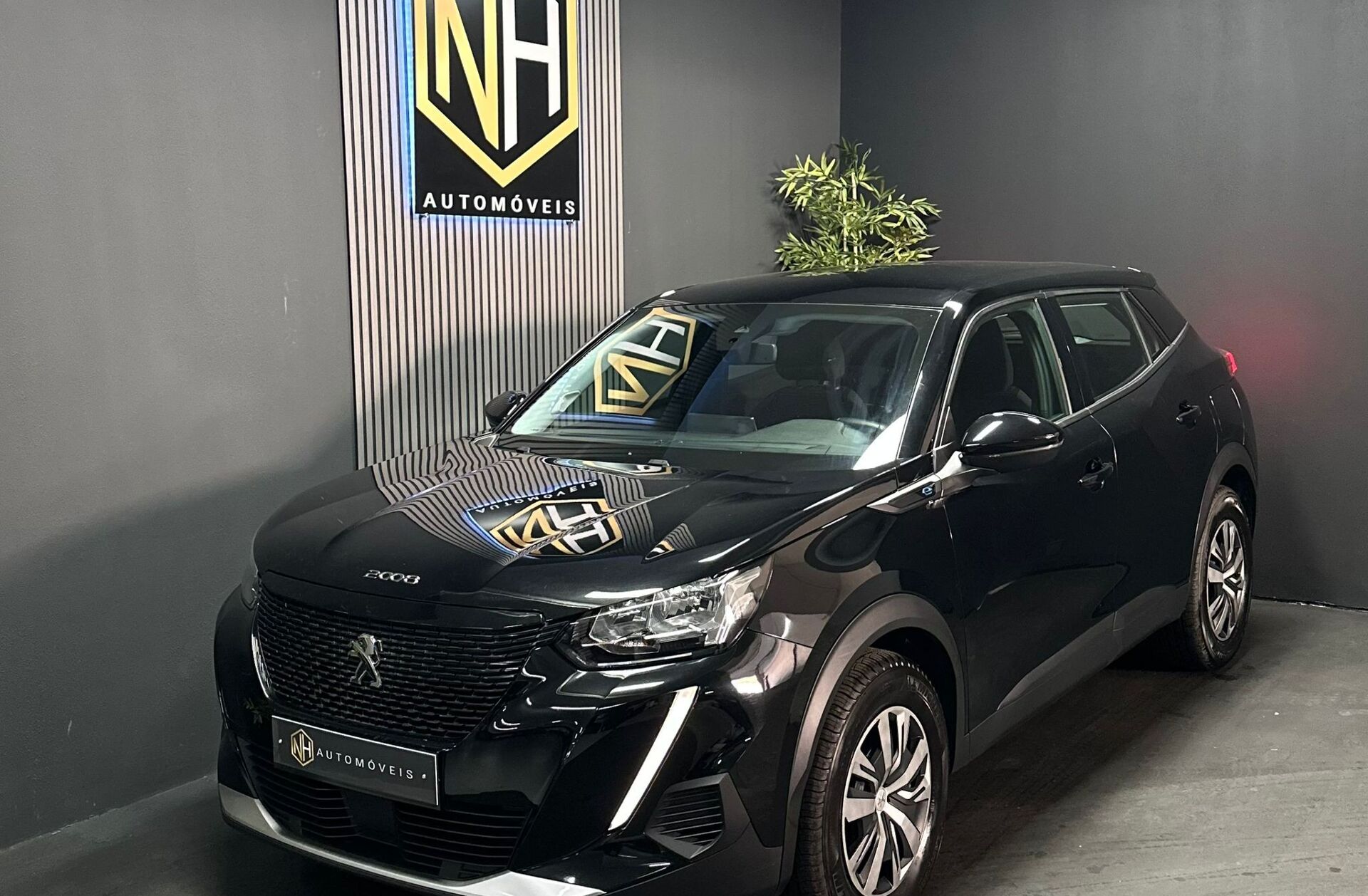 PEUGEOT 2008 e- 50 kWh GT